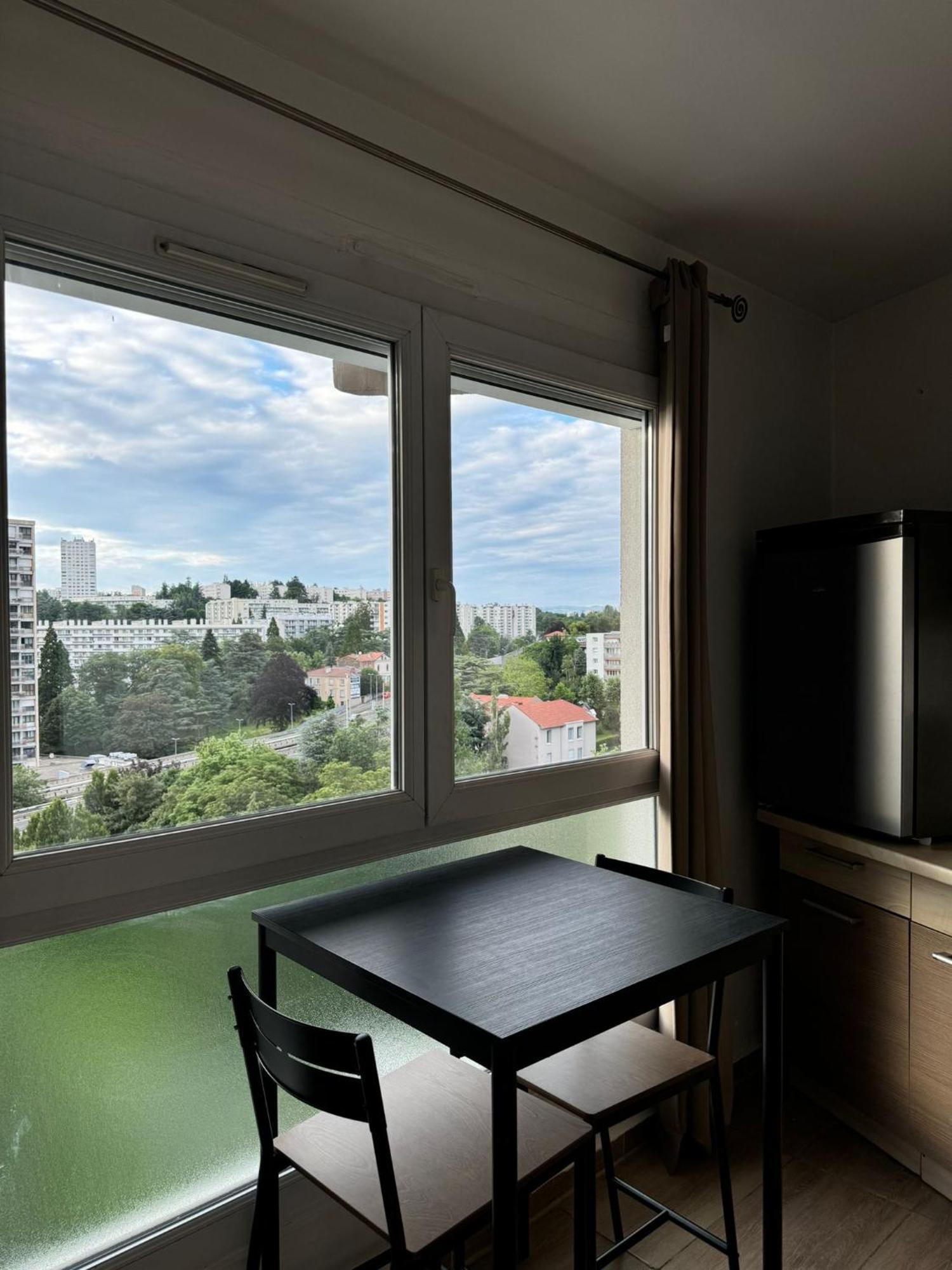 Appart' Hotel Fauriel Saint Etienne Avec Parking Kültér fotó